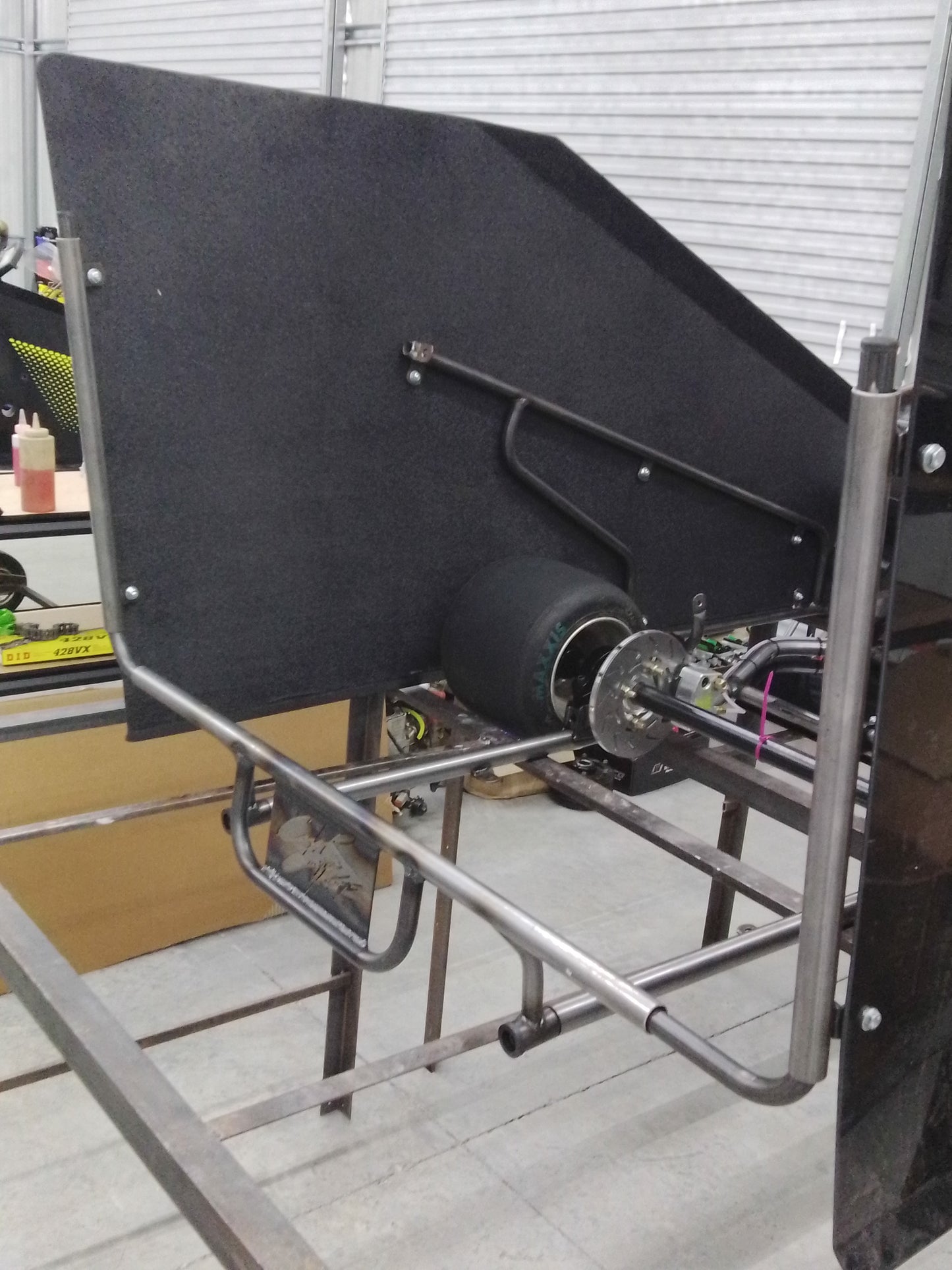 Wedge body rear bumper