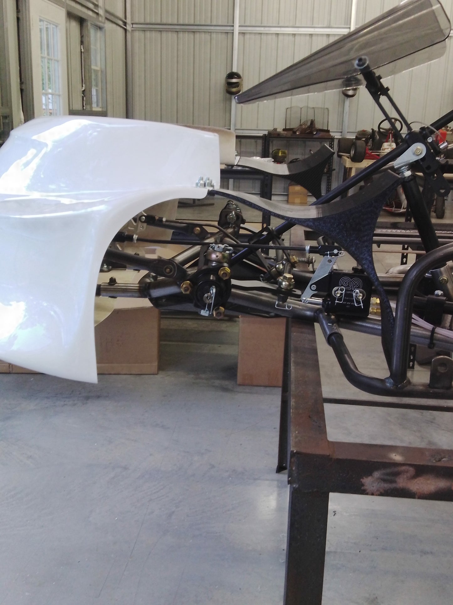 Winged fender aprons