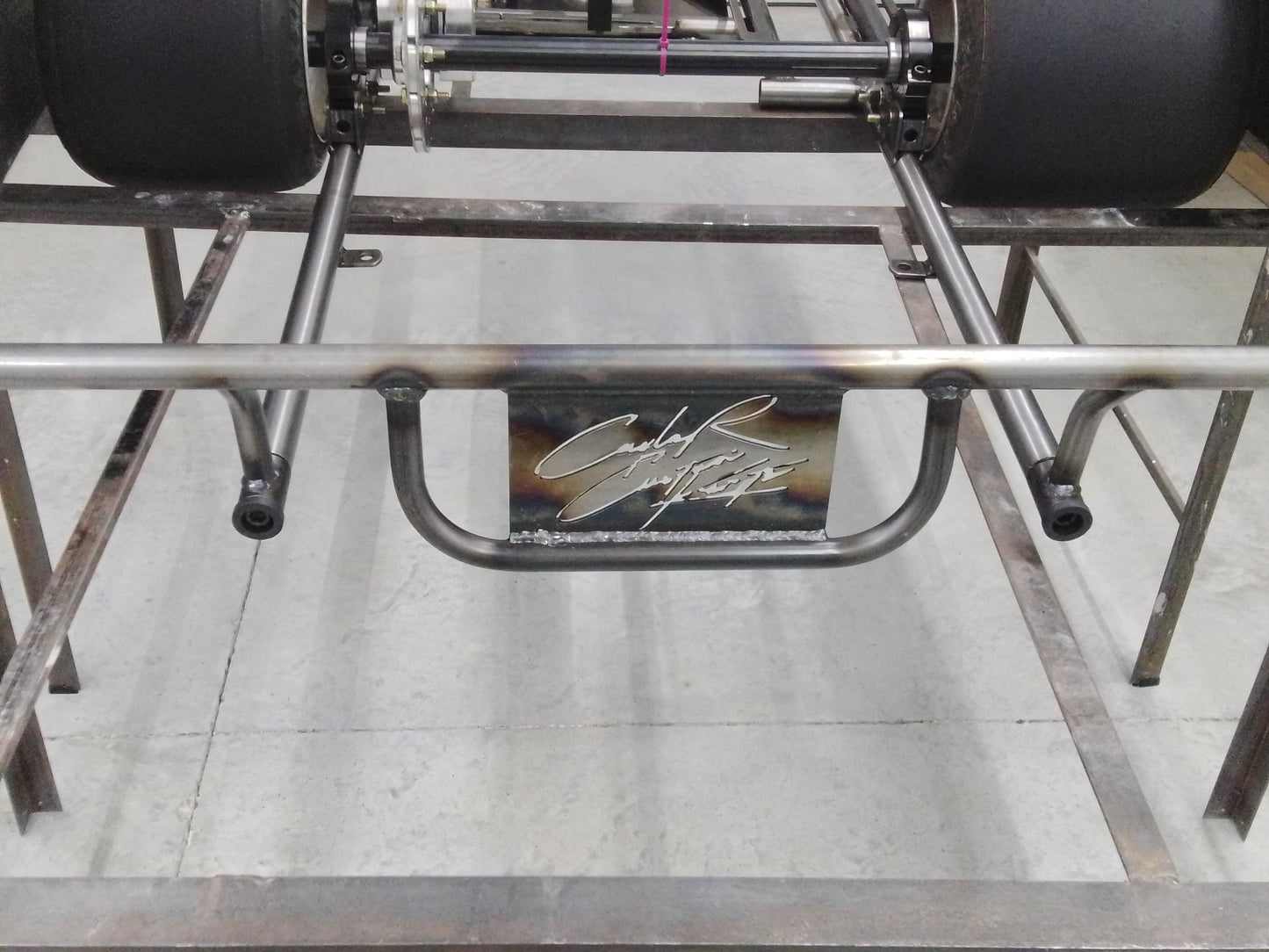 Wedge body rear bumper